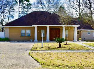 11644 Saint Peter Ave, Baton Rouge, LA 70811