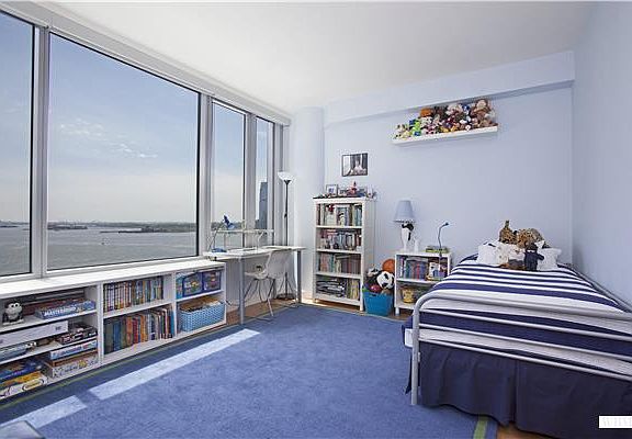 2nd image of 2 River Ter APT 17D