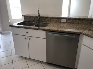 1632 Ledgestone Dr, Brandon, FL 33511