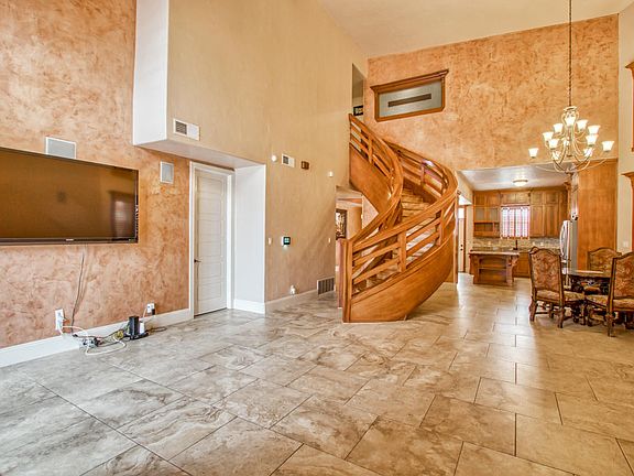 5th image of 3104 Rustic Valley Pl