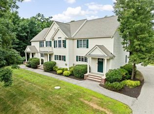 30 Kilby St UNIT 3, Hingham, MA 02043