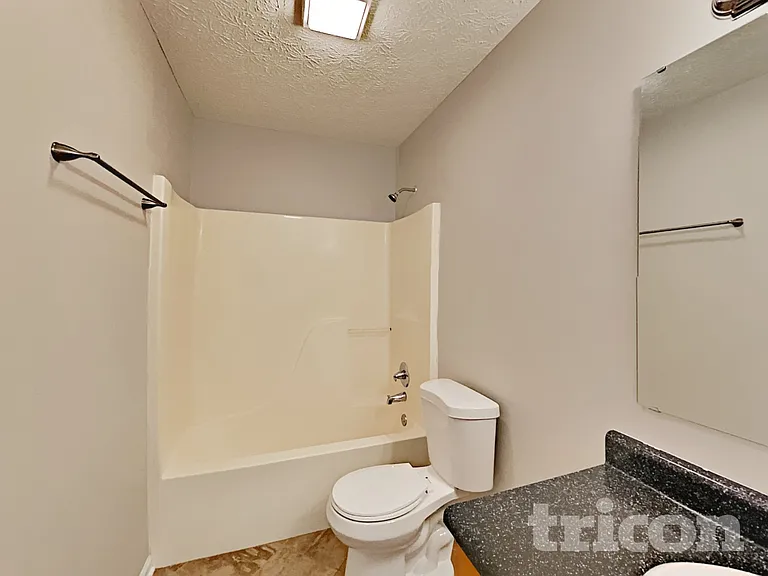 2607 Cooper Pointe Cir — Photo 15