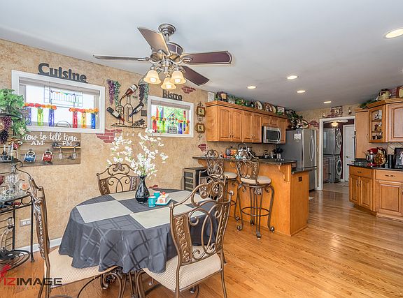 5th image of 1314 Tiger Lily Ln