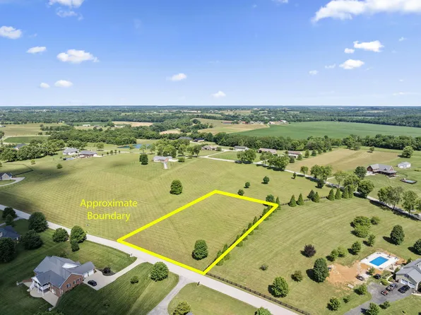 27 Walnut Hill Ct, Cynthiana, KY 41031