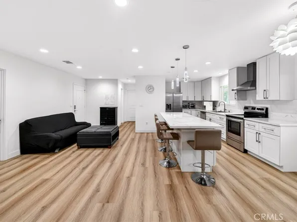 8331 San Helice Cir, Buena Park, CA 90620