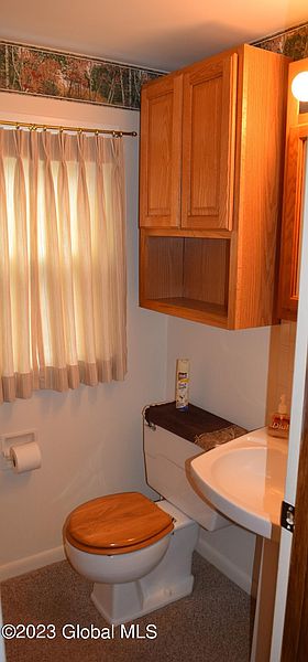 4th image of 160 Juniper Drive