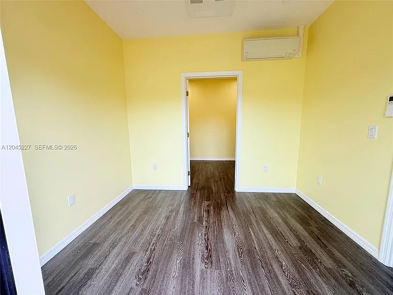 4630 SW Keats St — Photo 5