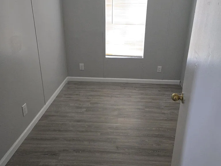 149 Sims Ave #C5 — Photo 6