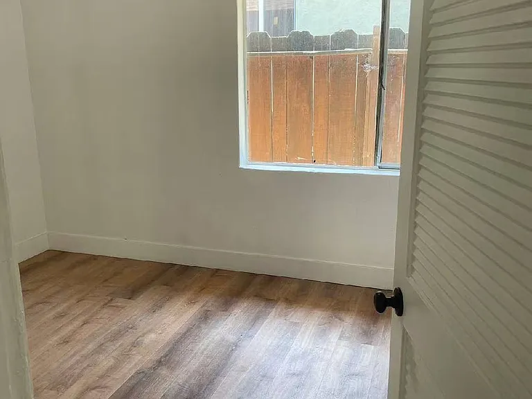 2019 S California St #2021 — Photo 8