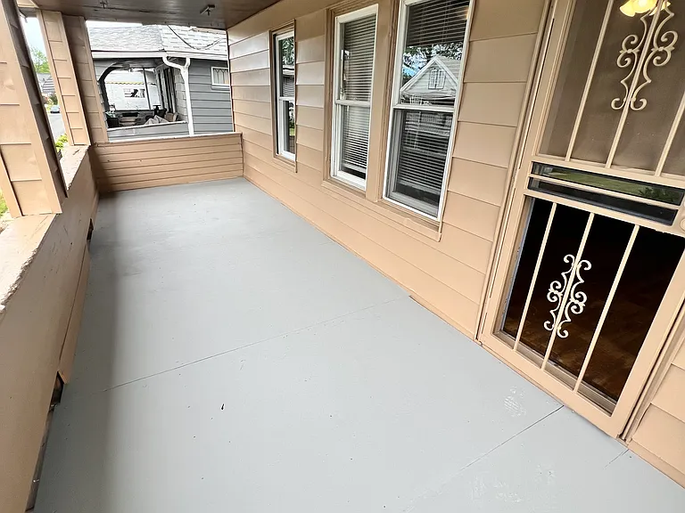 14004 Savannah Ave #2 — Photo 2