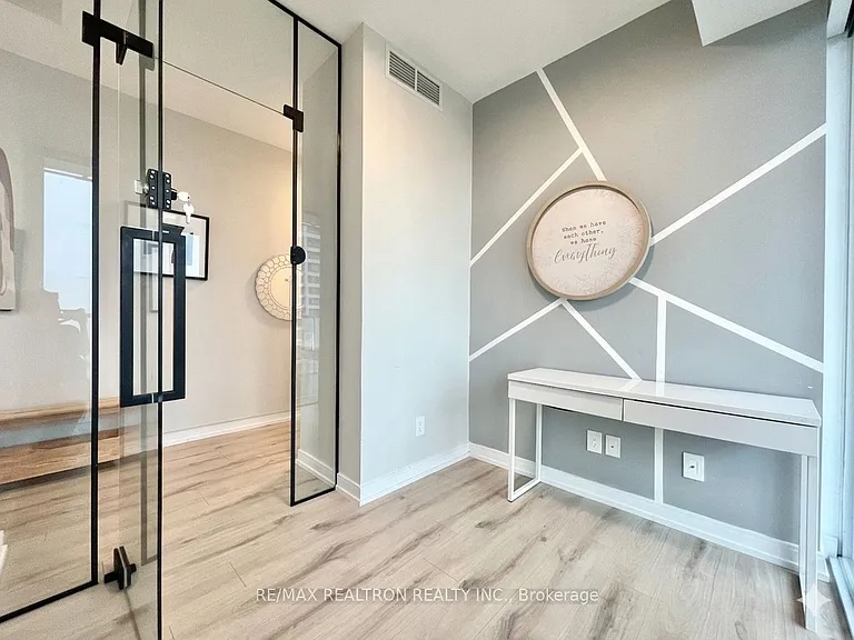 3 Gloucester St #4601 — Photo 14