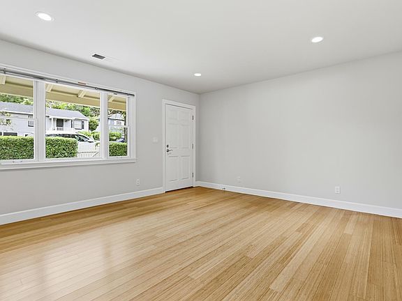 5th image of 2166 5th Avenue