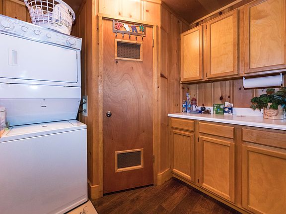 2nd image of 28889 Palisades Dr