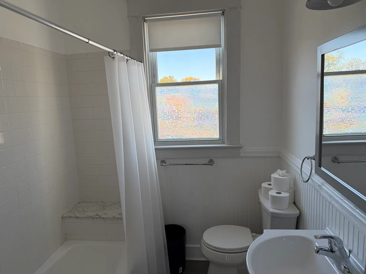 2 bed, 950 sqft, $2,100 — Photo 4
