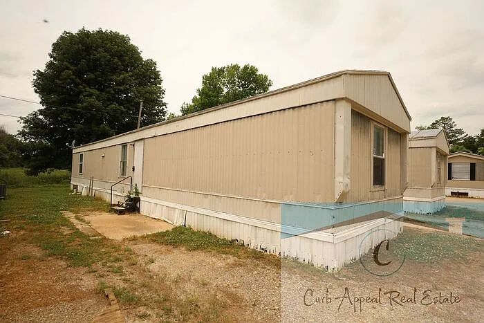 2620 Crawford Dr #19 — Photo 4