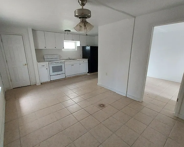 627 State Ave #C — Photo 21