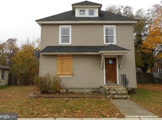 1312 Spruce St, Paulsboro, NJ 08066