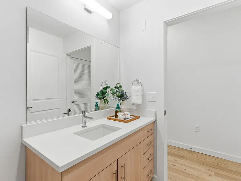 District Lofts at Garland — Photo 52