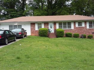 5996 S Cheryl Dr, Morrow, GA 30260