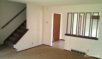 3rd image of 435 E Hartwell St