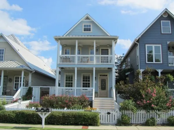 128 Lake Davidson Ln, Helena, AL 35080