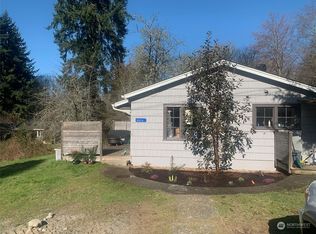 9026 SW 157th Pl, Vashon, WA 98070