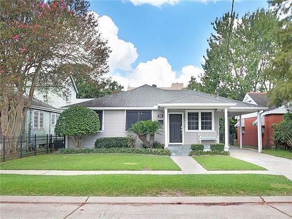 2nd image of 806 Helios Ave