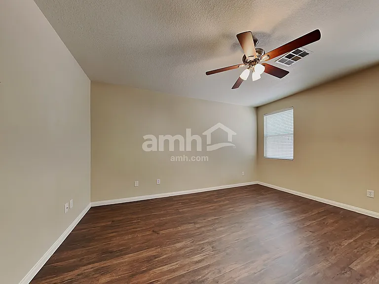 6709 Sand Swallow St — Photo 10