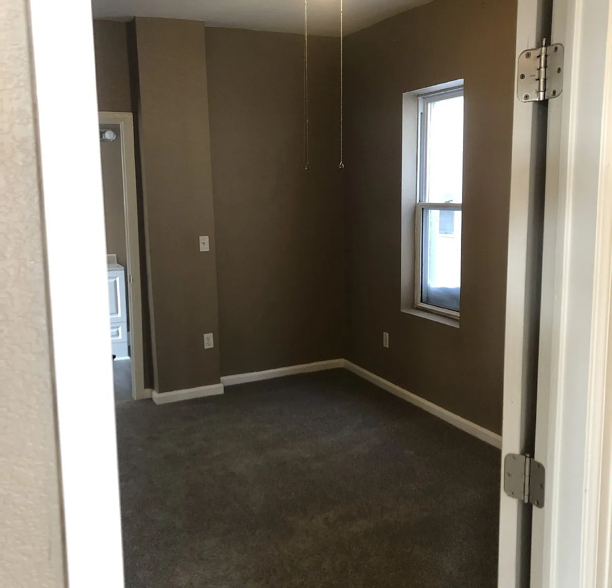 2 bed, 1.0 bath, 1022 sqft, $1,950 — Photo 2