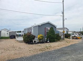689 J Succotash Rd, Wakefield, RI 02879