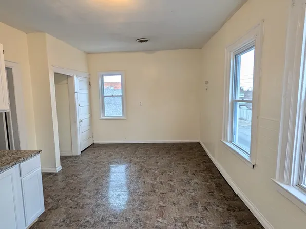 228 Amherst St #3, Buffalo, NY 14207