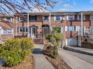 23947 65th Ave, Little Neck, NY 11362