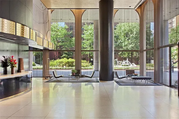 Sold by Compass | media 10