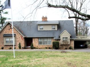 227 Old Orchard Rd, Paducah, KY 42001