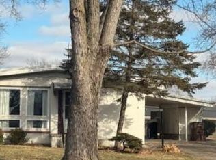 4721 Creekview Dr, Middletown, OH 45044