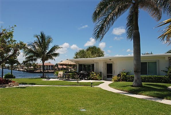 FREE STANDING VILLA