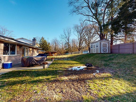 4th image of 117 Bayham Dr
