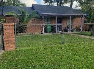 10204 Peachtree St, Houston, TX 77016