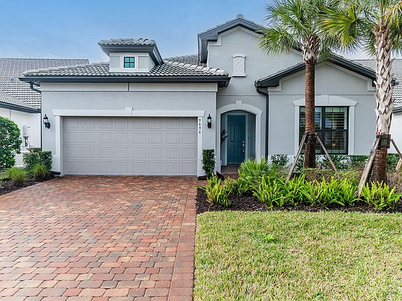 2nd image of 9696 Everglades Dr