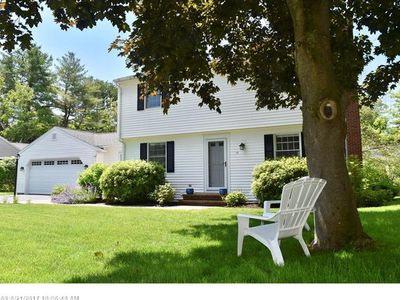 11 Hammond Rd, Falmouth, ME, 04105