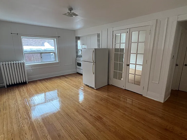 1 Homewood Ave — Photo 17