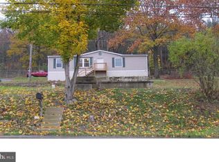 250 E Main St, Tremont, PA