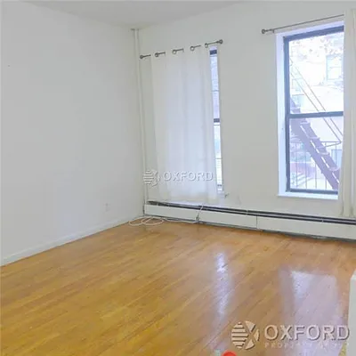 Rented by Oxford Property Group | media 13