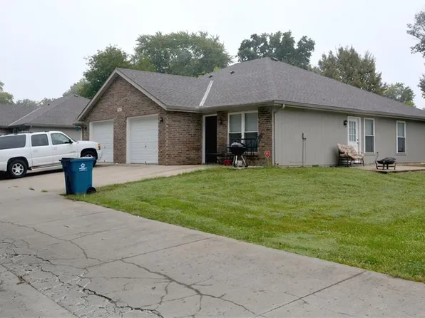 305-07-09 E Mason St, Odessa, MO 64076