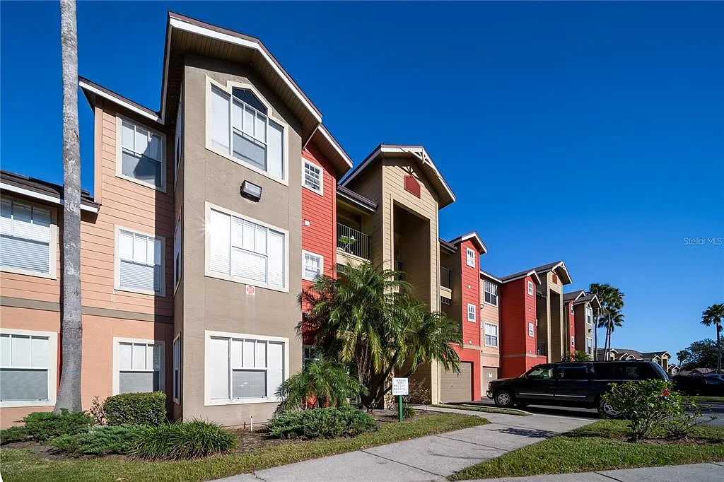 2206 Antigua Pl — Photo 3