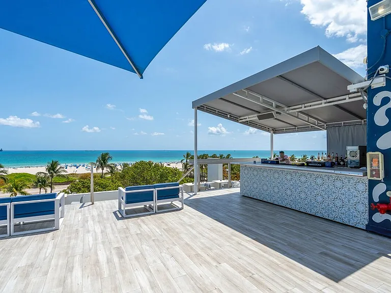 1126 Ocean Dr #ID1540468P — Photo 25