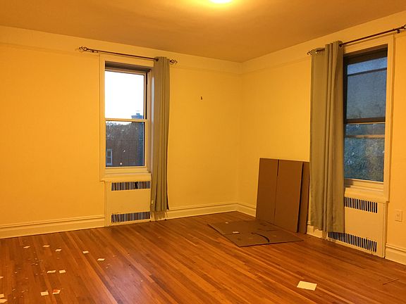 5th image of 40 Shore Blvd APT 3L