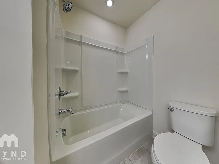 1546 Cedar Tree Dr — Photo 15