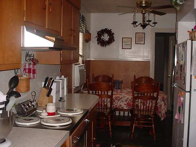 4th image of 263 GREEN CORNERS Road