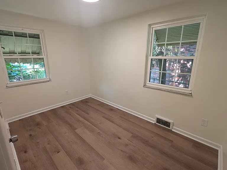 8074 Lincoln Rd — Photo 12